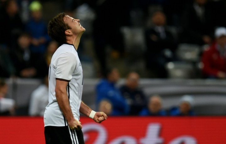 Goetze helps Germany rout Italy to redeem England defeat