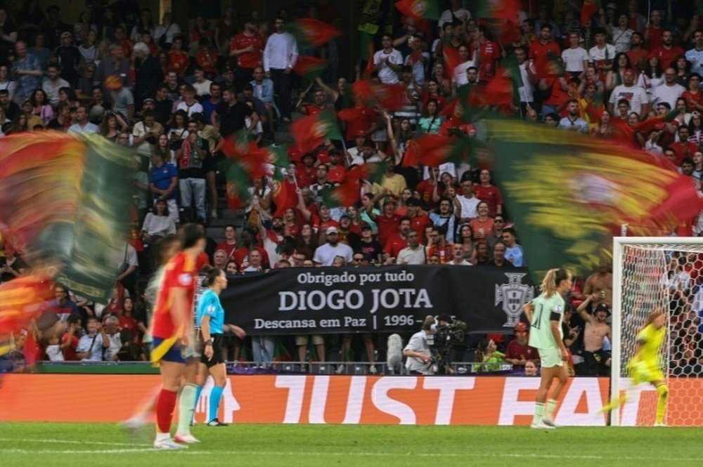 Les hommages ont afflué pour l'attaquant portugais et de Liverpool Diogo Jota. AFP
