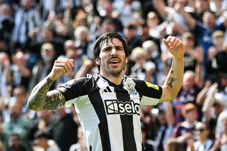 El Newcastle asalta la 3ª plaza de la Premier League. AFP