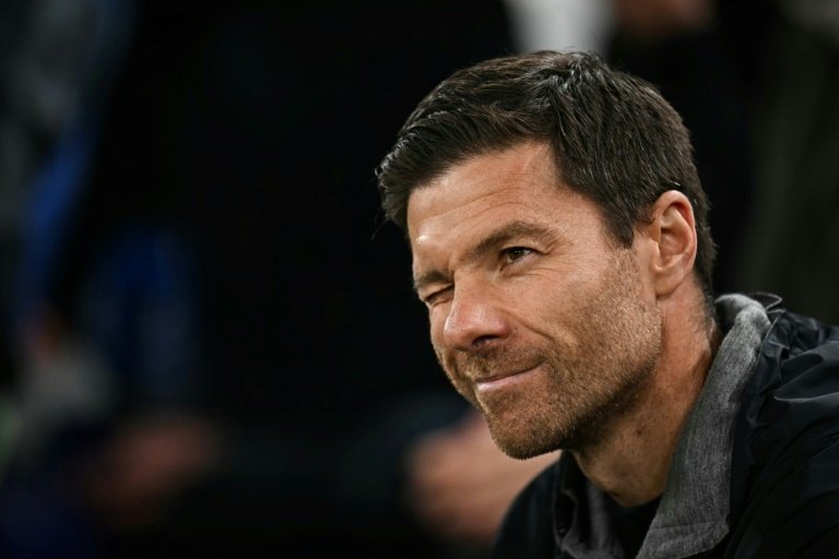 Quizá Xabi Alonso suceda a Ancelotti. AFP