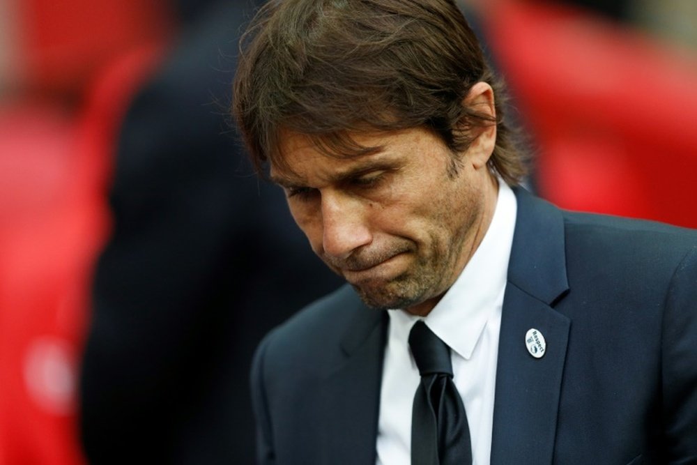 Antonio Conte no terminó contento la final contra el Arsenal. AFP