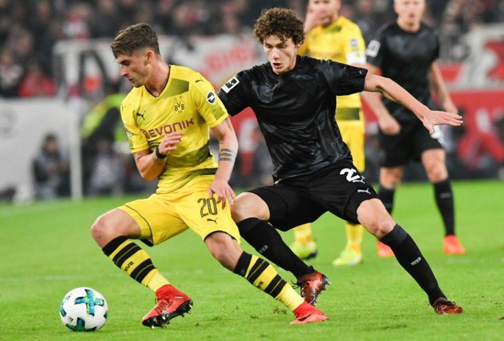 Pavard prolonge à Stuttgart. AFP