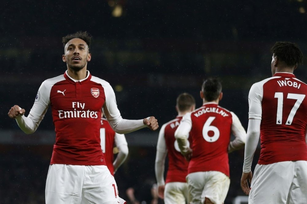 Emirates seguirá patrocinando al Arsenal hasta 2024. AFP
