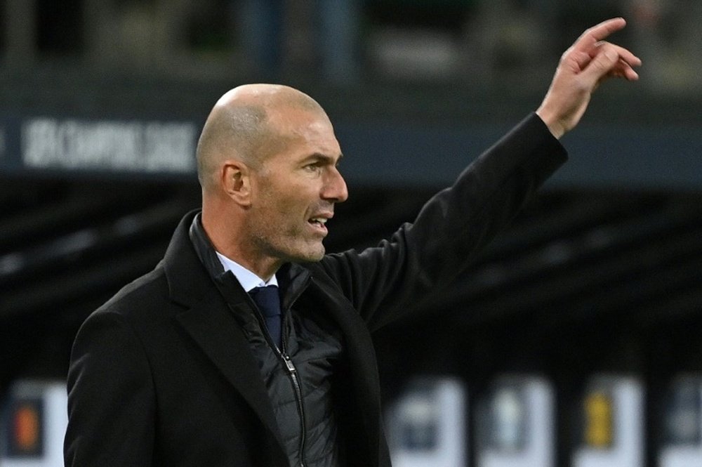 La directiva del Madrid apoya a Zidane: ni se plantean destituirle. AFP