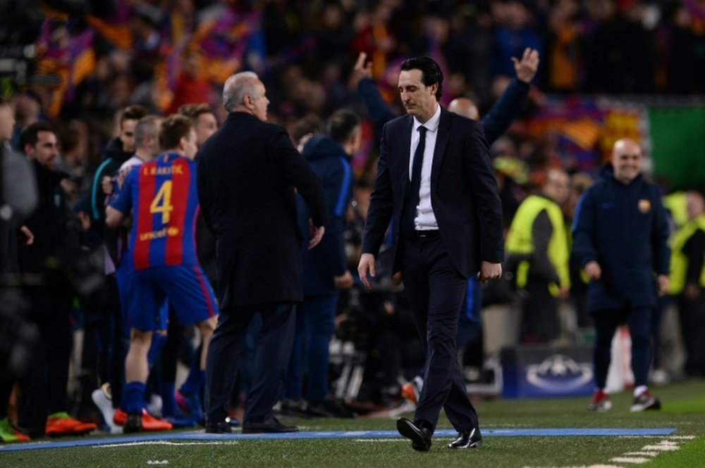 Emery trató de analizar la catástrofe del PSG ante el Barcelona. AFP