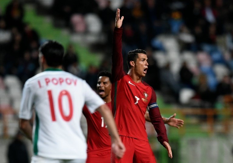 Portugal cae en casa ante Bulgaria, con Stoyanov volviendo a parar un penalti a Cristiano