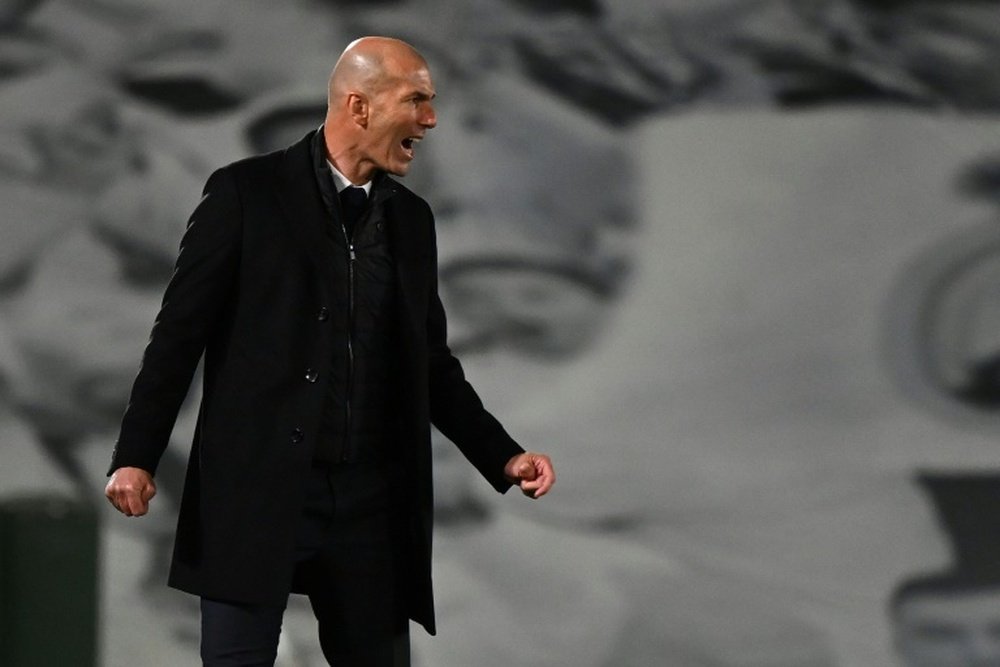 Zidane avisó de que seguirán peleando. AFP