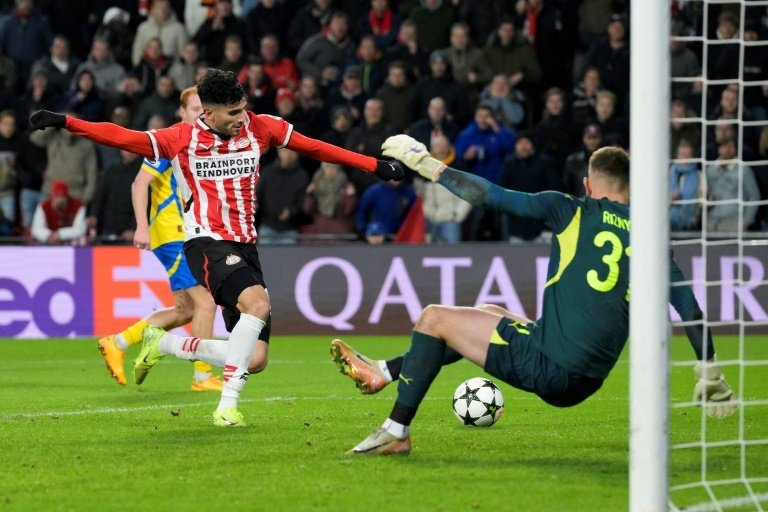 PSV produce incredible late comeback against ten-man Shakhtar, recovering from 2-0 down to win 3-2 as the Dutch side claimed all three points.