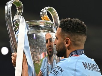 Dans un entretien à 'L'Équipe', le vainqueur de la dernière Ligue des champions Riyad Mahrez s'est confié sur le Ballon d'Or africain. Pour lui, il serait 