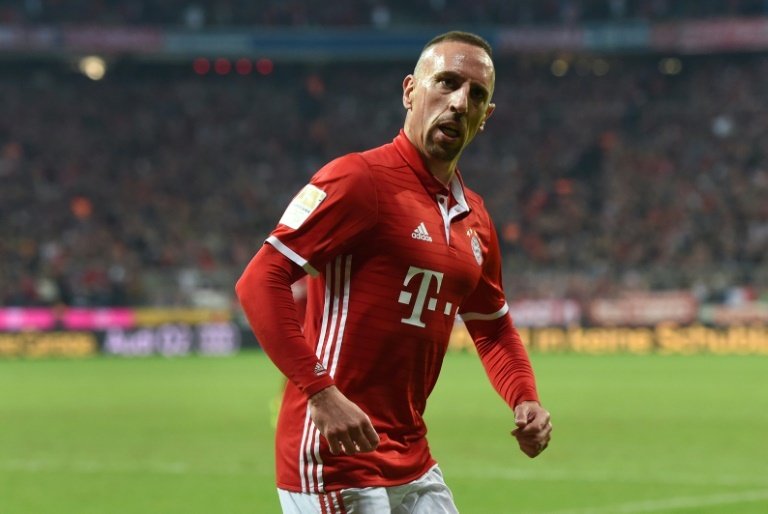 Injured Ribery to miss PSV clash