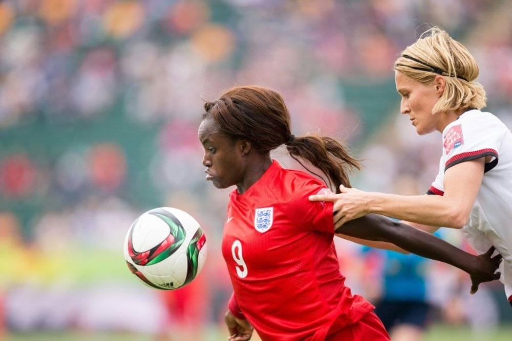 Aluko podría volver a la Selección Inglesa Femenina. AFP/Archivo