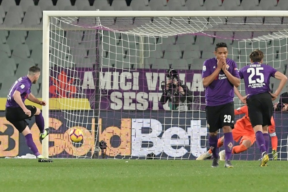 La Fiorentina lleva diez partidos sin ganar. AFP