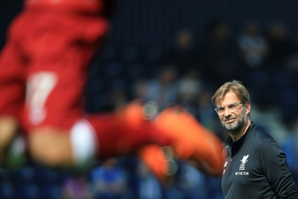 Klopp no se cortó un pelo tras el choque. AFP