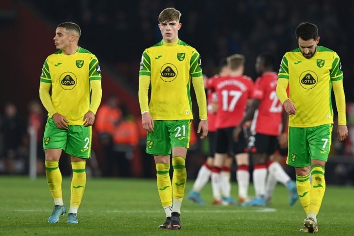 Southampton enfonce Norwich