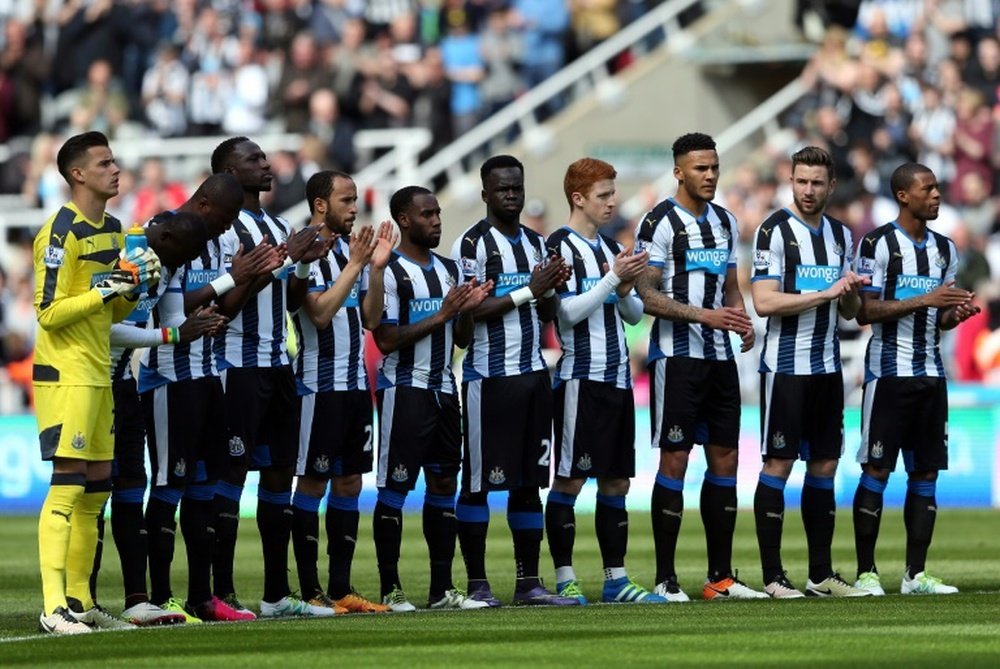 El Newcastle sigue con paso firme su camino de vuelta a la Premier League. AFP/Archivo