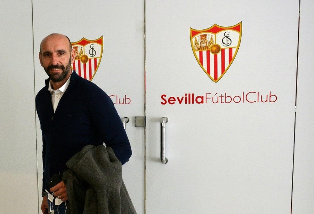 El Sevilla trabaja en el regreso de Monchi. AFP