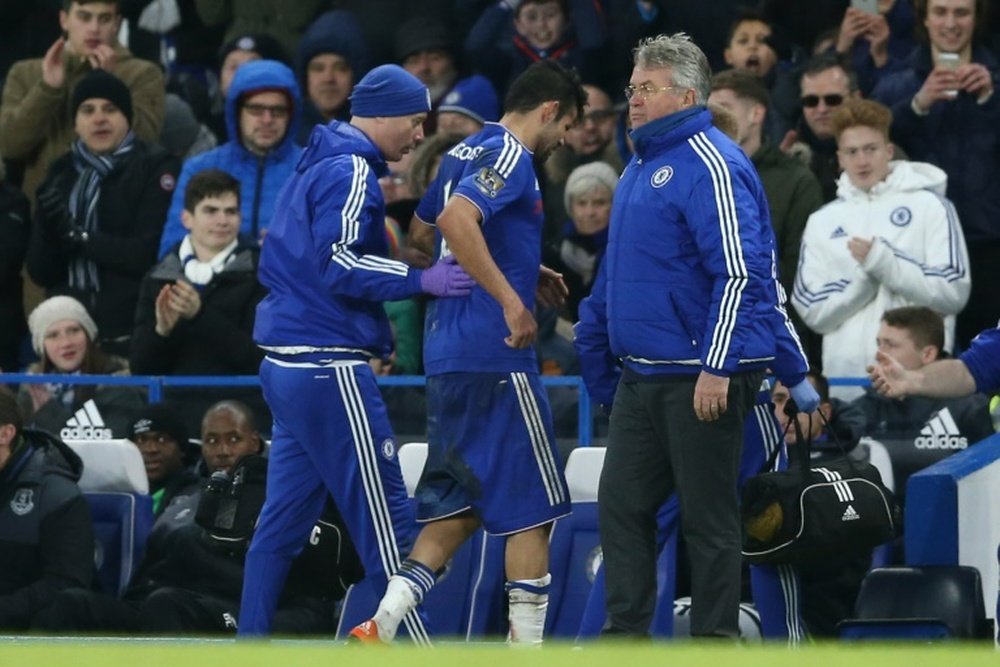 Hiddink mostró públicamente su apoyo al delantero. AFP