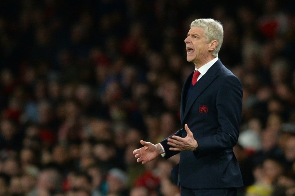 Asked if he had a message for fans who had stayed away from the West Bromwich Albion game, Arsenal manager Arsene Wenger told his post-match press conference: Come and support the team