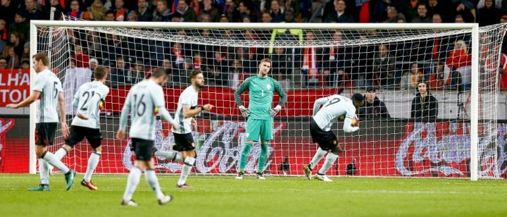 Netherlands, Belgium in low-key friendly draw