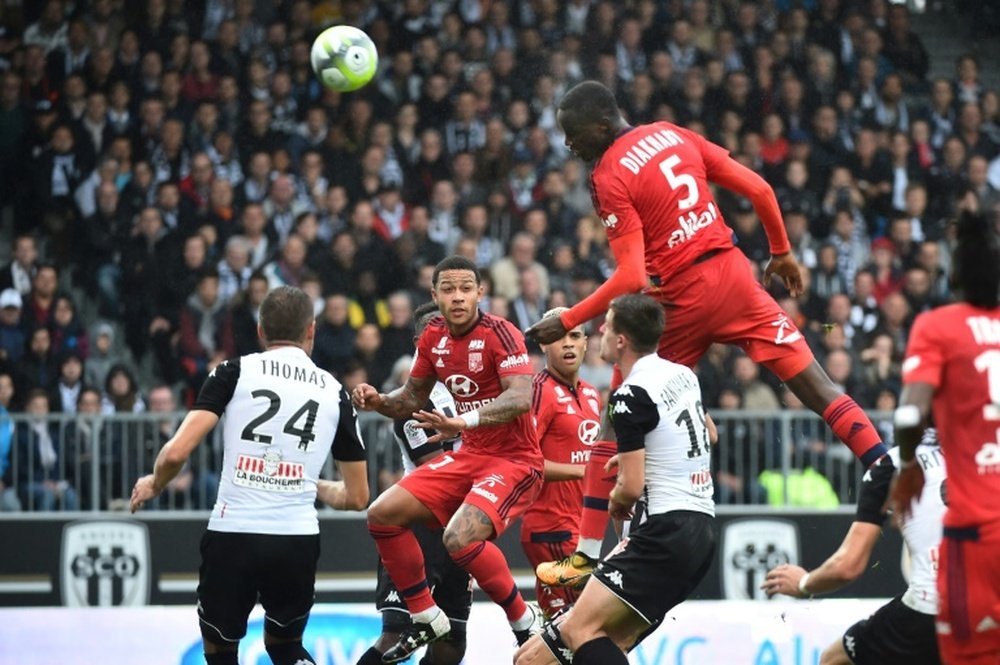 El Olympique de Lyon volvió a dejarse puntos en la Ligue 1. AFP/Archivo