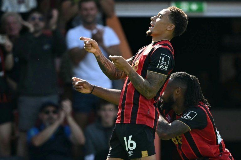 El Bournemouth cierra filas y sonríe