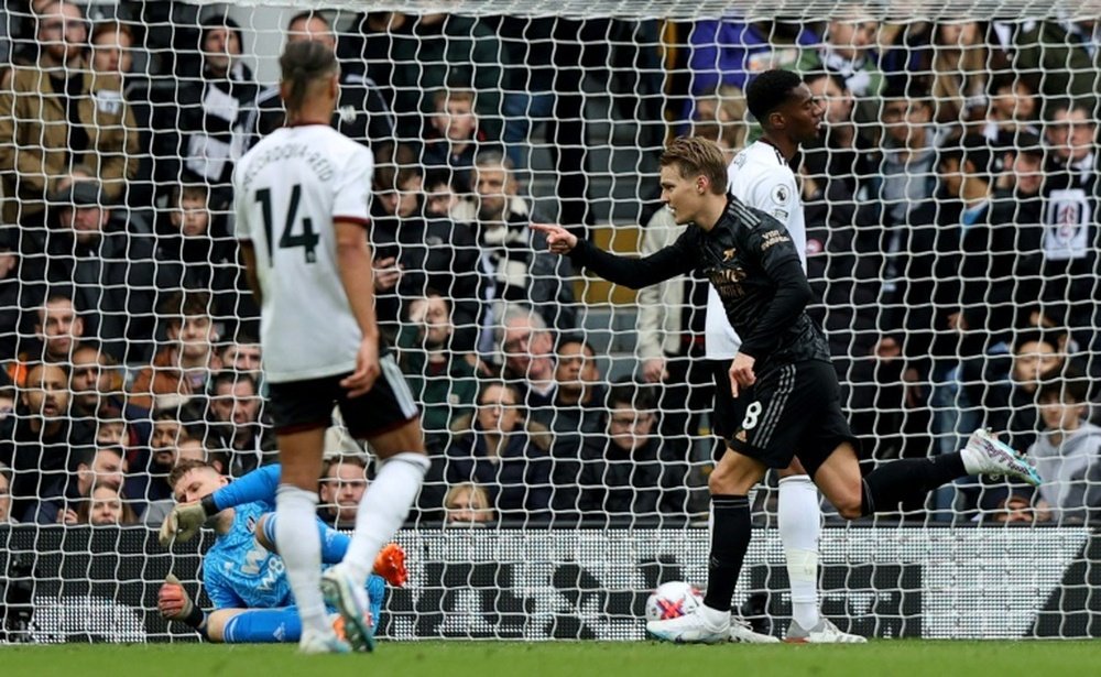 Three more points for Arsenal as they crush Fulham in PL