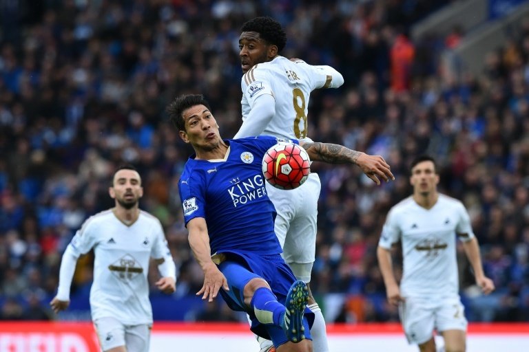 Sunday Update: Ulloa nudges Leicester closer to League title, Arsenal held