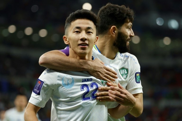 Uzbekistán puede lograr su primera clasificación a un Mundial. AFP