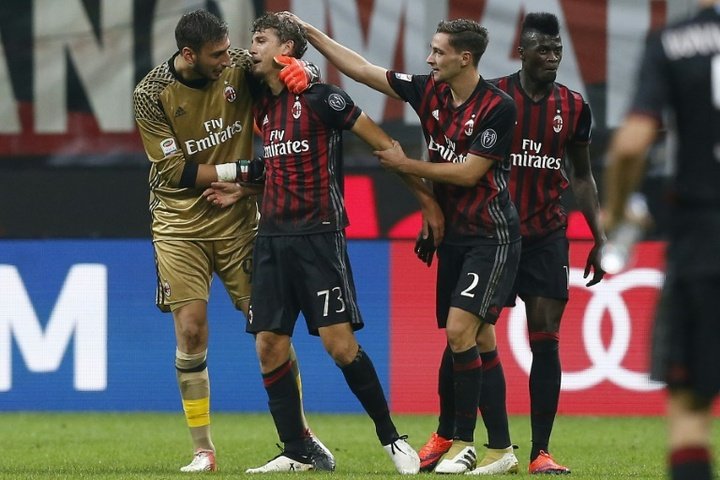 El Milán gana al Chievo en Verona y trepa hasta la tercera plaza