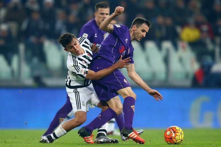 El Chelsea ha hecho una oferta por el jugador de la Fiorentina Badelj. AFP