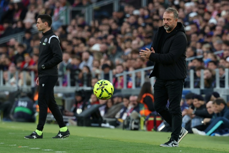 "Araujo is not ready, it's a private matter"