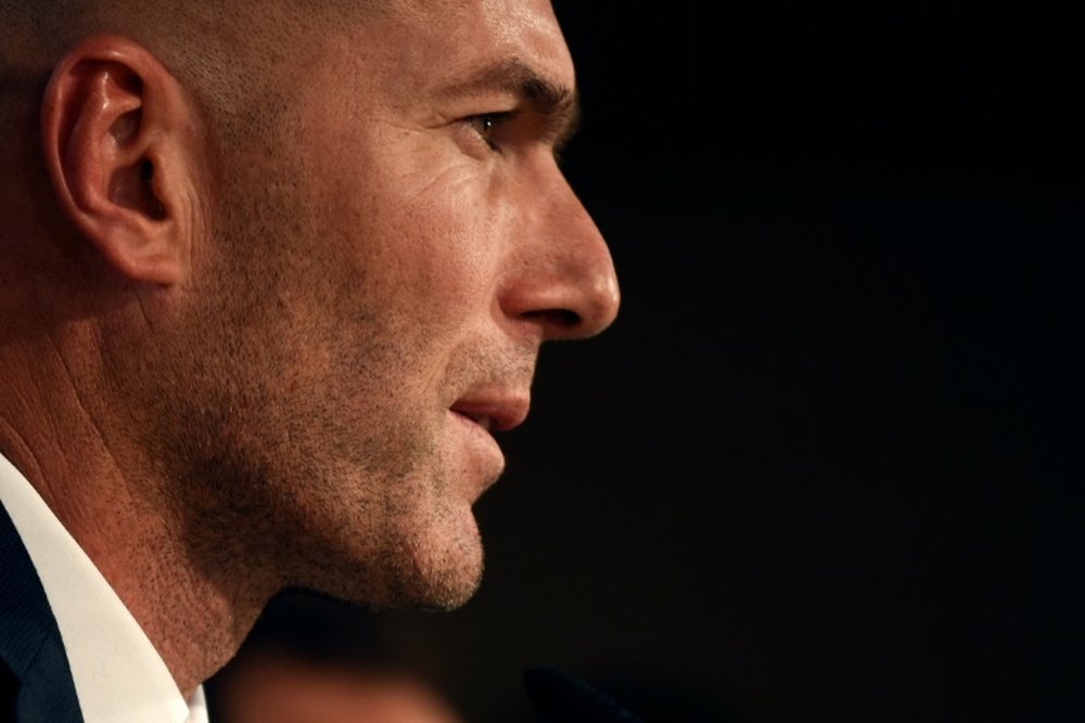 Real Madrids new coach Zinedine Zidane, pictured on January 5, 2016, move the team forward and leave a heritage for his successor, says former Liverpool boss Gerard Houllier