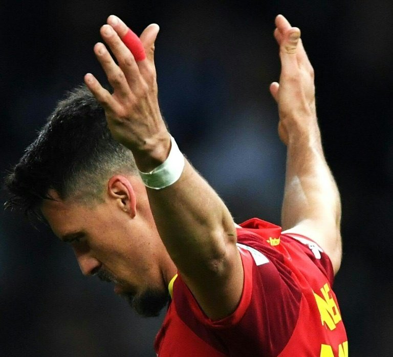 Sandro Wagner to face Bayern despite 'ET' finger injury