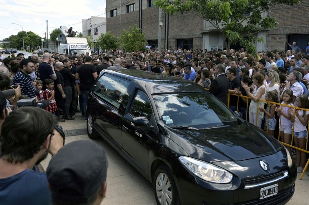 Trasladaron el cuerpo de Sala al crematorio de Santa Fe. AFP