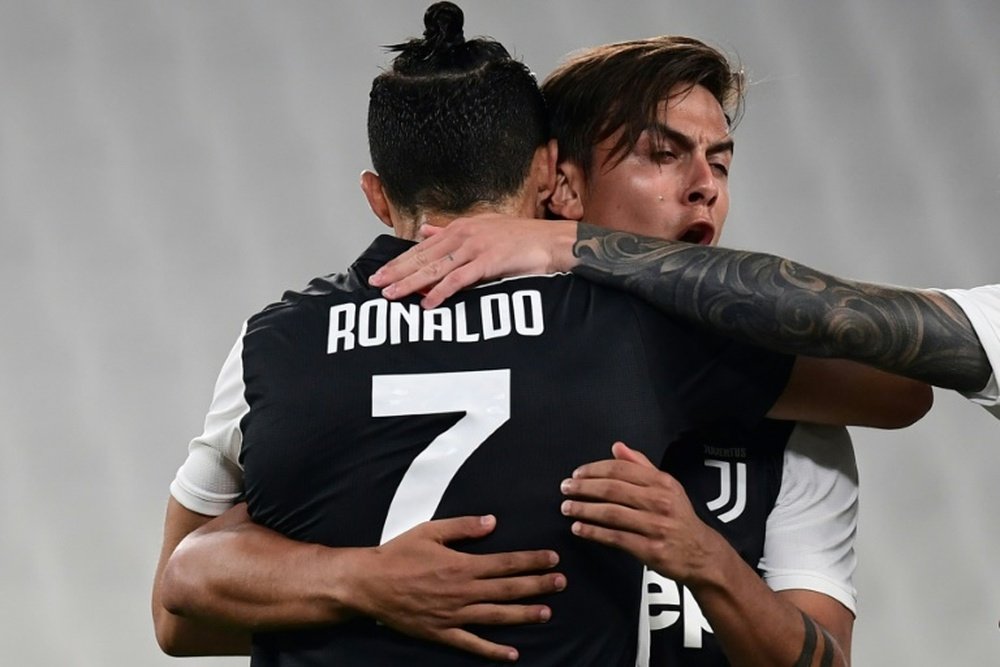 Sarri fait le point concernant l'entente CR7/Dybala.