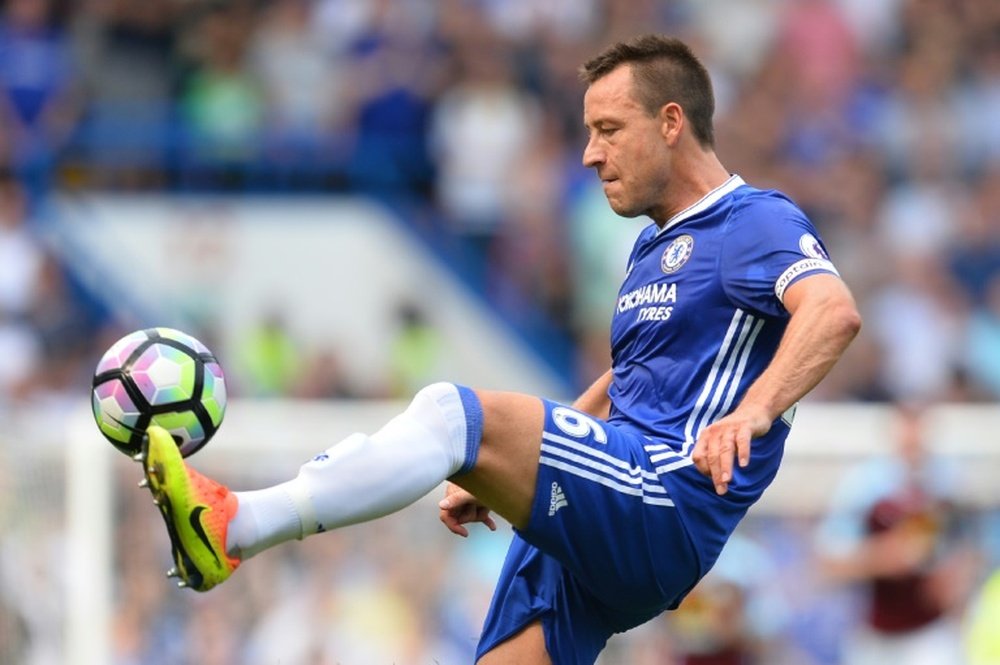 Terry podría dejarse seducir por el fútbol chino. AFP