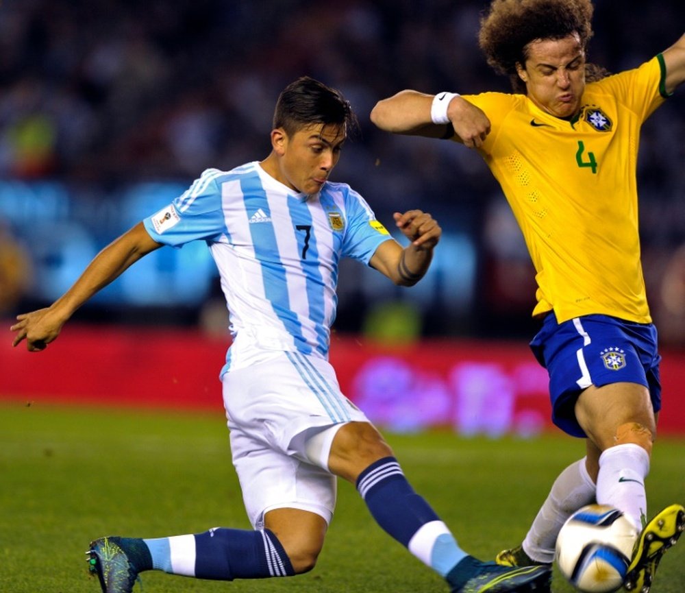Los Argentina-Brasil son los clásicos del fútbol sudamericano. AFP