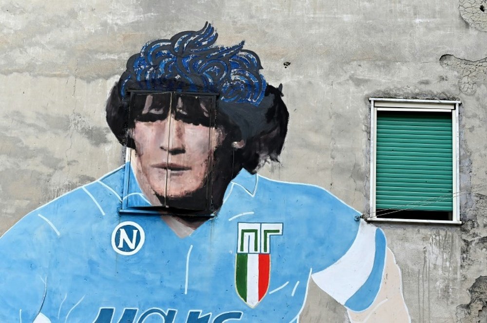 El homenaje a su 'D10S': el Nápoles pide ser Argentina por un día. AFP