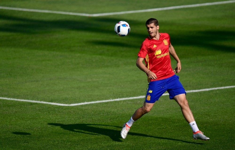 Morata in training for Spain at Euro 2016. BeSoccer