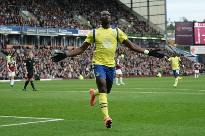 Olympiacos ask Everton for Bolasie loan