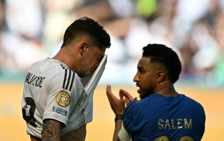El Real Madrid se estrenó en el Mundial de Clubes con empate. AFP