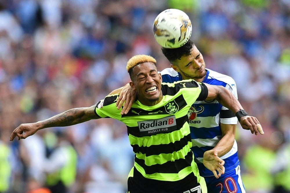 El Reading perdió la oportunidad de ascender a la Premier ante el Huddersfield. AFP