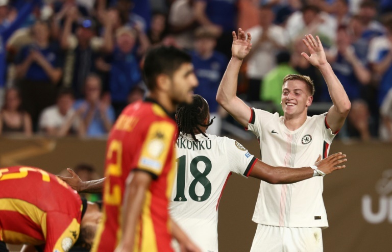 Chelsa Esperánce Tunis Delap Nkunku