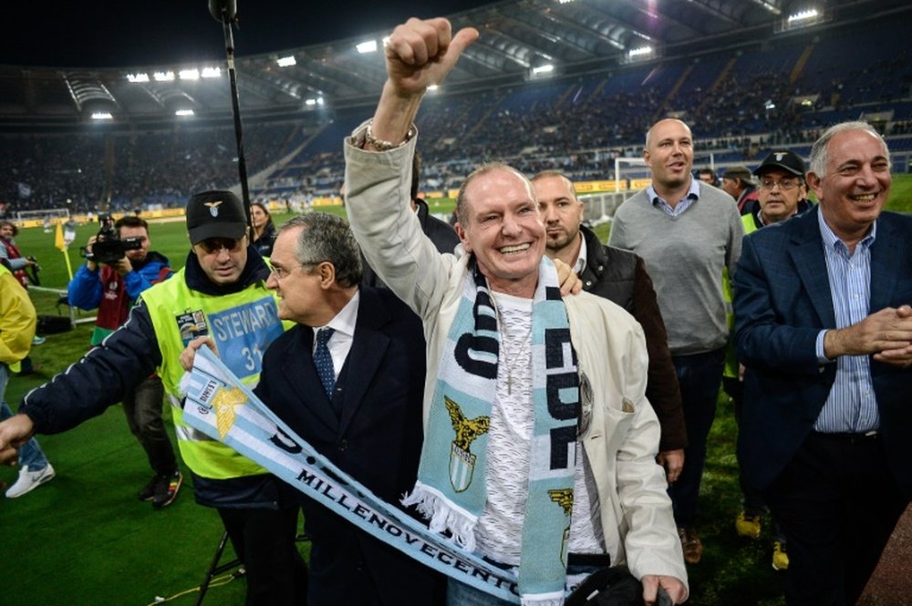Paul Gascoigne endeared himself to Lazio fans with an 89th-minute equaliser against rivals Roma. AFP