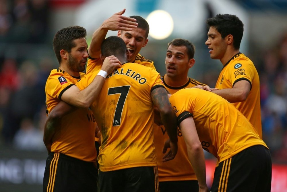 O Wolves garantiu este domingo a presença nos quartos de final da FA Cup. AFP