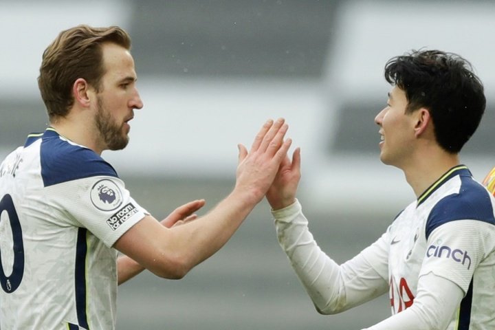 O fiasco europeu poderia custar caro o Tottenham: adeus a Kane e Son?