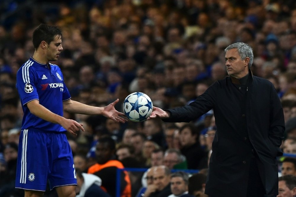 Jose Mourinho, known for having a acerbic tongue apparently lost the support of a significant section of the Chelsea squad