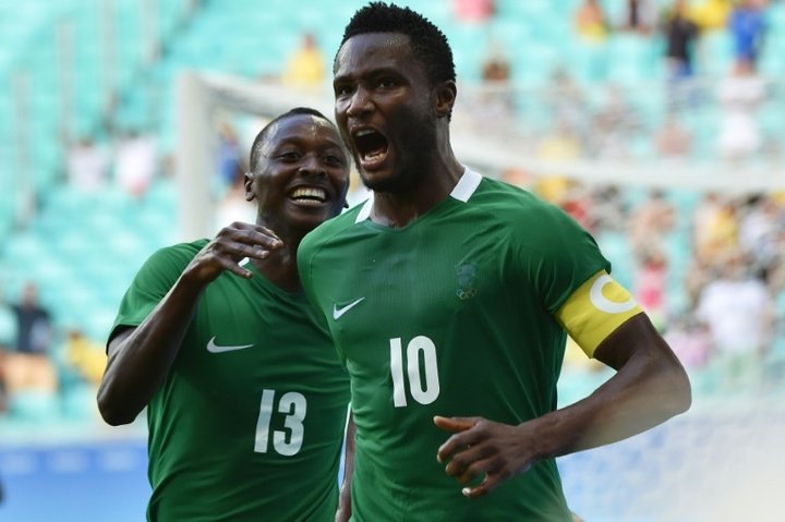 Nigeria gana a Dinamarca y se medirá a Alemania en semis