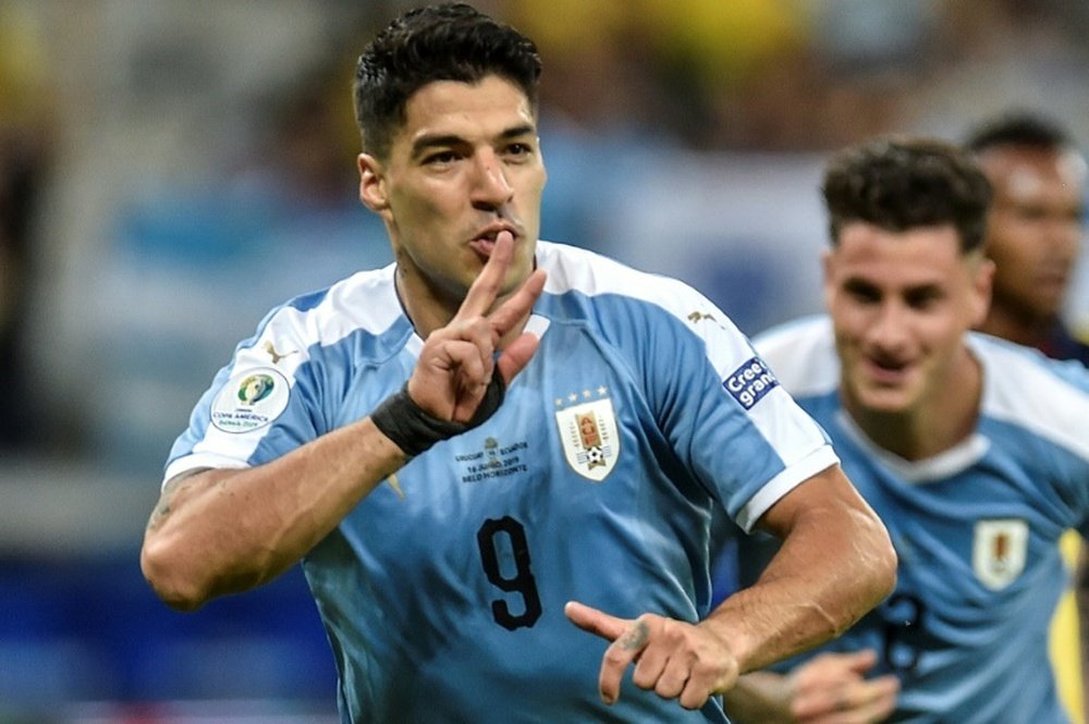 Luis Suarez après avoir marqué le troisième but face à l'Uruguay. AFP