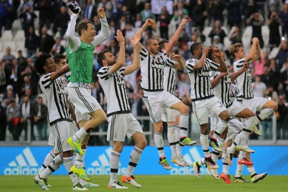 Juventus is preparing to break out the champagne and celebrate a record-equalling fifth consecutive Serie A title